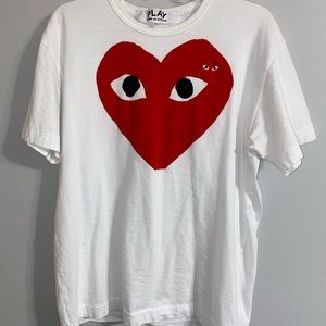 Comme des Garçons PLAY xl tshirt